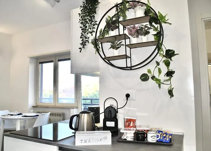 Apartment White Mary House For Two People